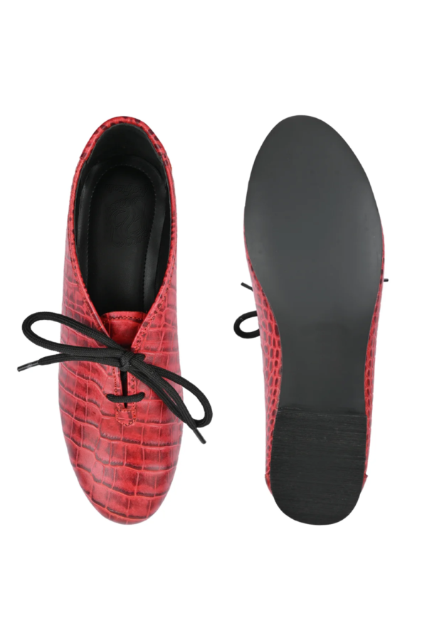 Red Derby Shoes with Bow Laces for Women - Image 3