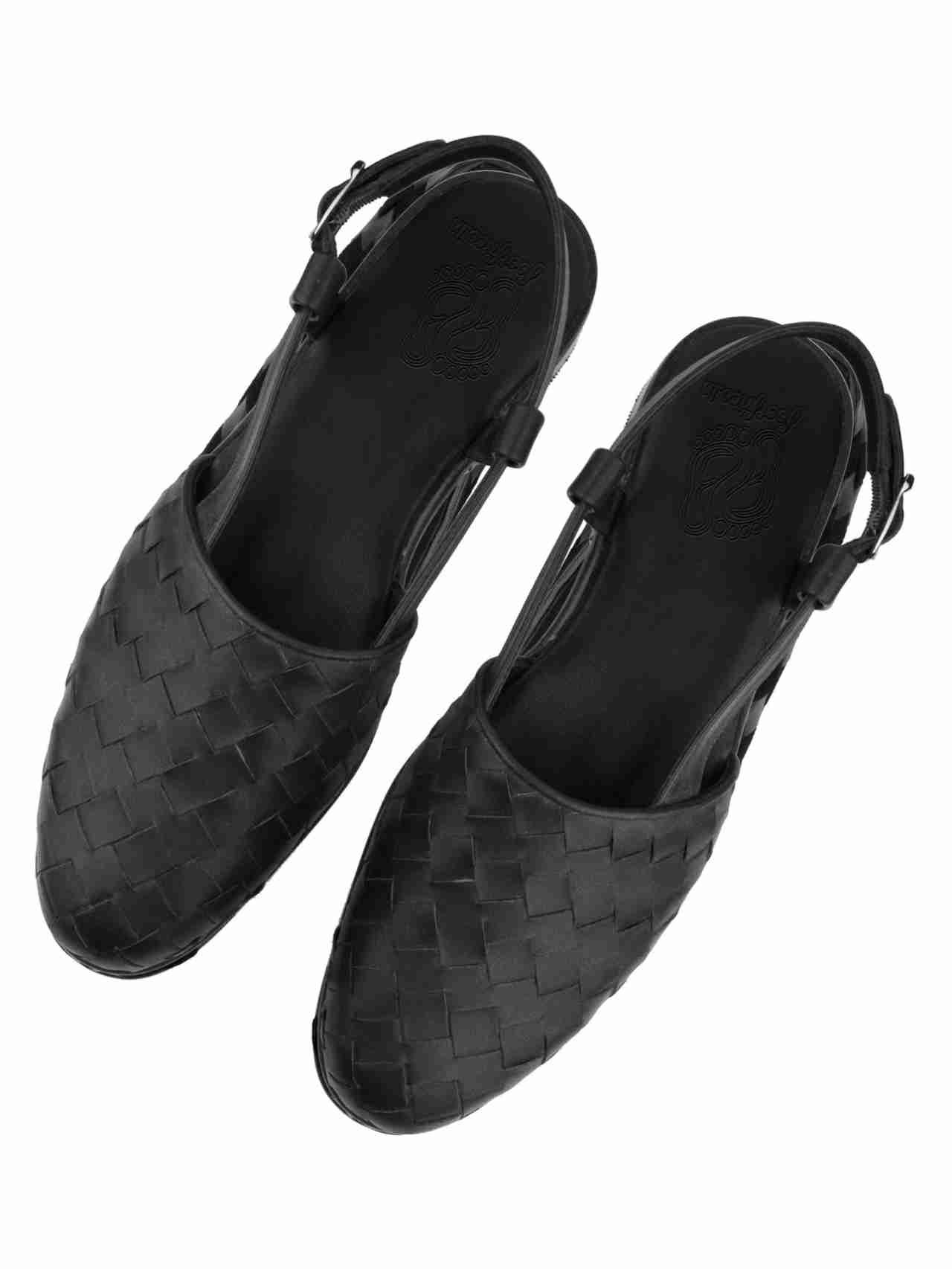 Black-Weave-Peshawaris.jpg