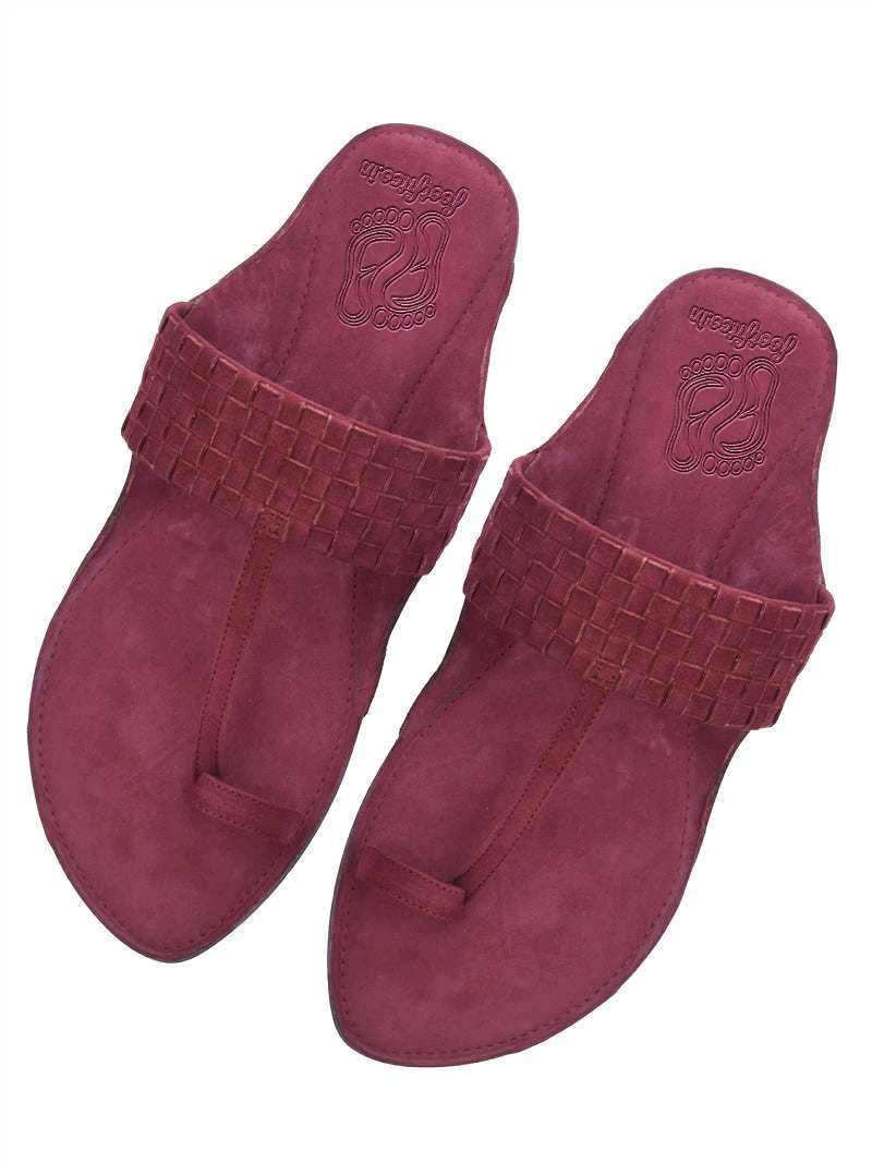 RED-KOLPURI-BRICKS-PATTERN-STRAP.jpg