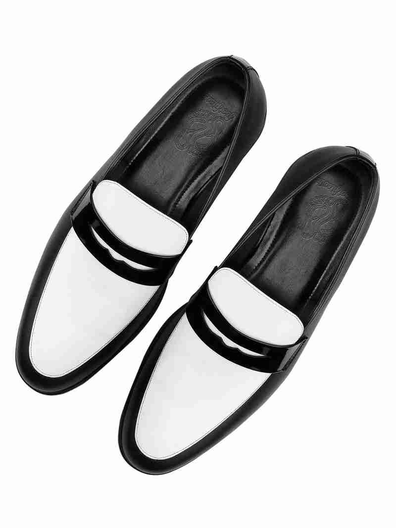 store_01HHP59RRP7NQXHS6JVQ4MJKJ4_assets_1707889923387-Black-White-Penny-Loafers.jpg