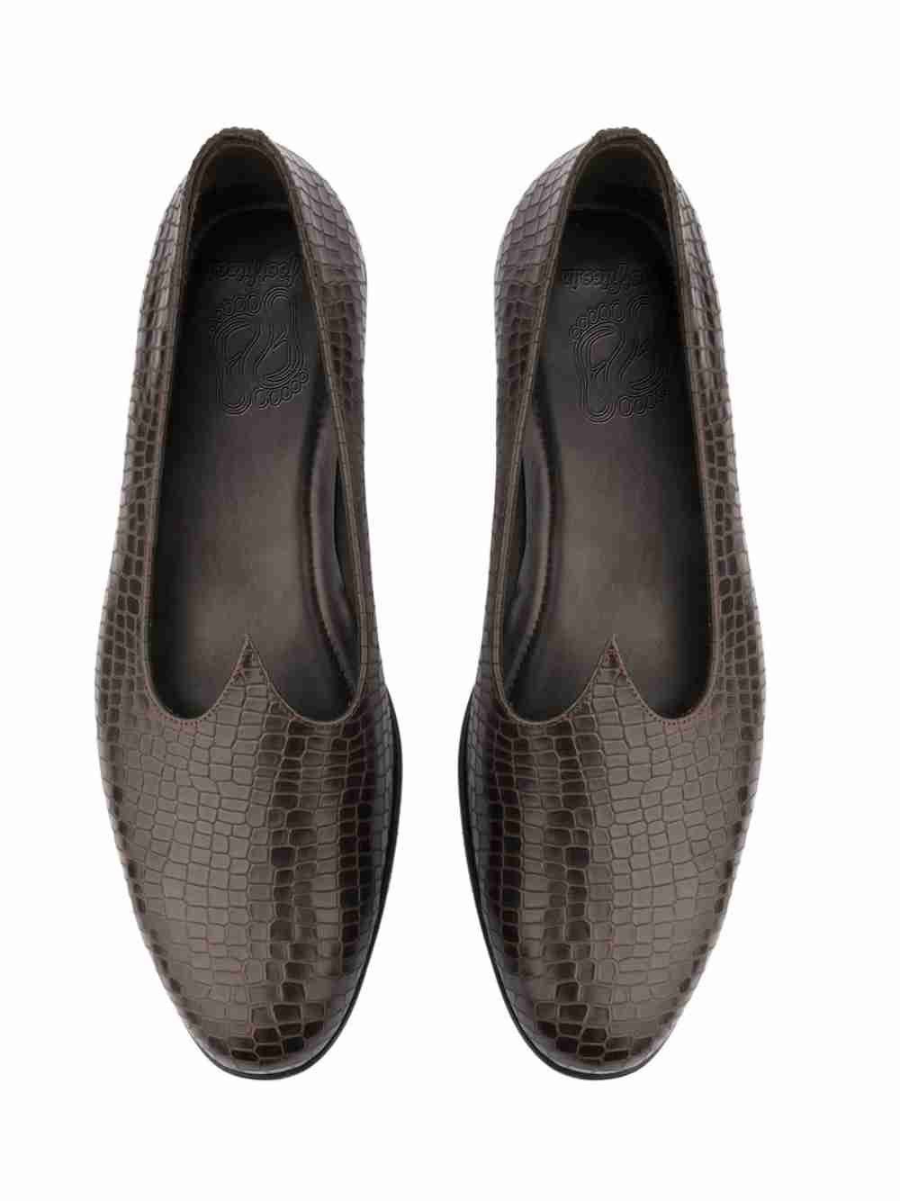 store_01HHP59RRP7NQXHS6JVQ4MJKJ4_assets_1707894495813-Brown-Leather-Mojris.jpg
