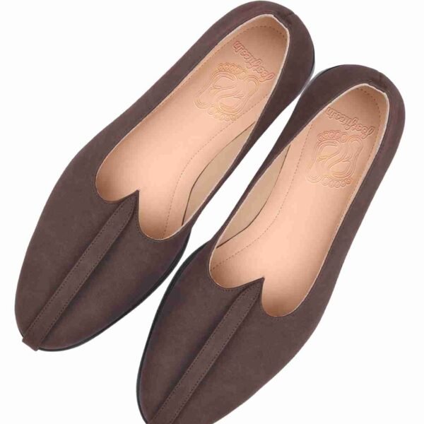 Brown Suede Mojri