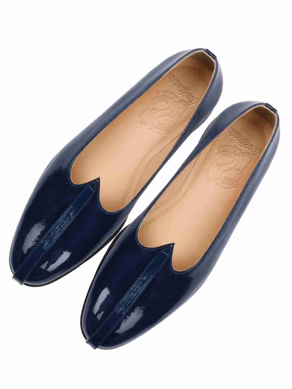 store_01HHP59RRP7NQXHS6JVQ4MJKJ4_assets_1707899559968-Blue-Leather-Mojri.jpg